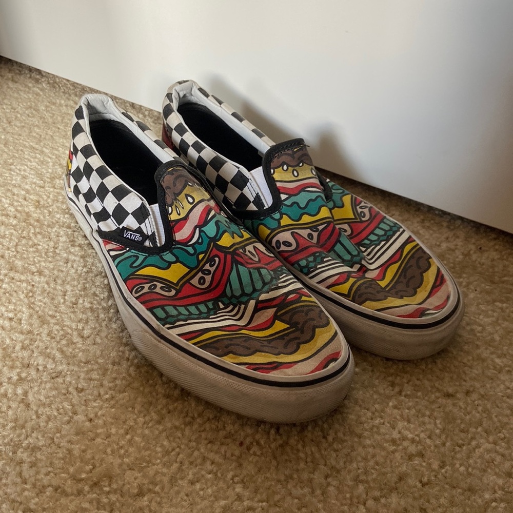 vans classic slip on hamburger